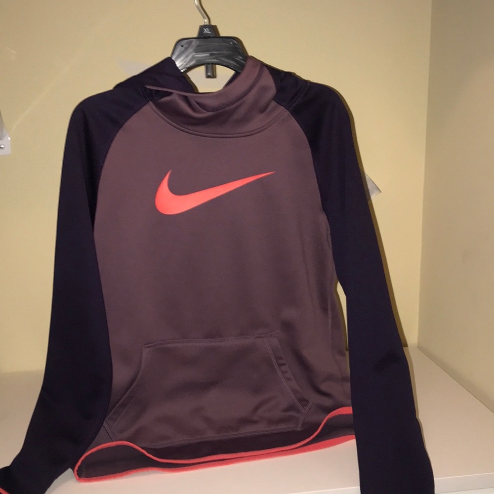 NIKE dri fit hoodie!!